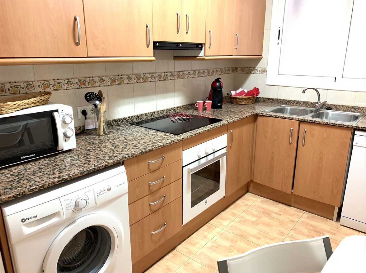 Piso en venta en Calle Eudald Pedrola — Kitchen
