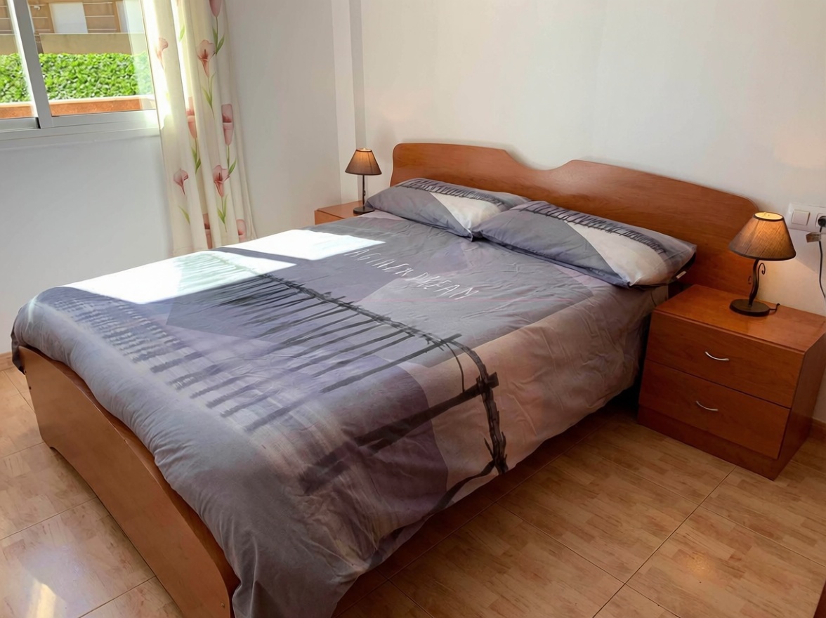 Piso en venta en Calle Eudald Pedrola — Bedroom