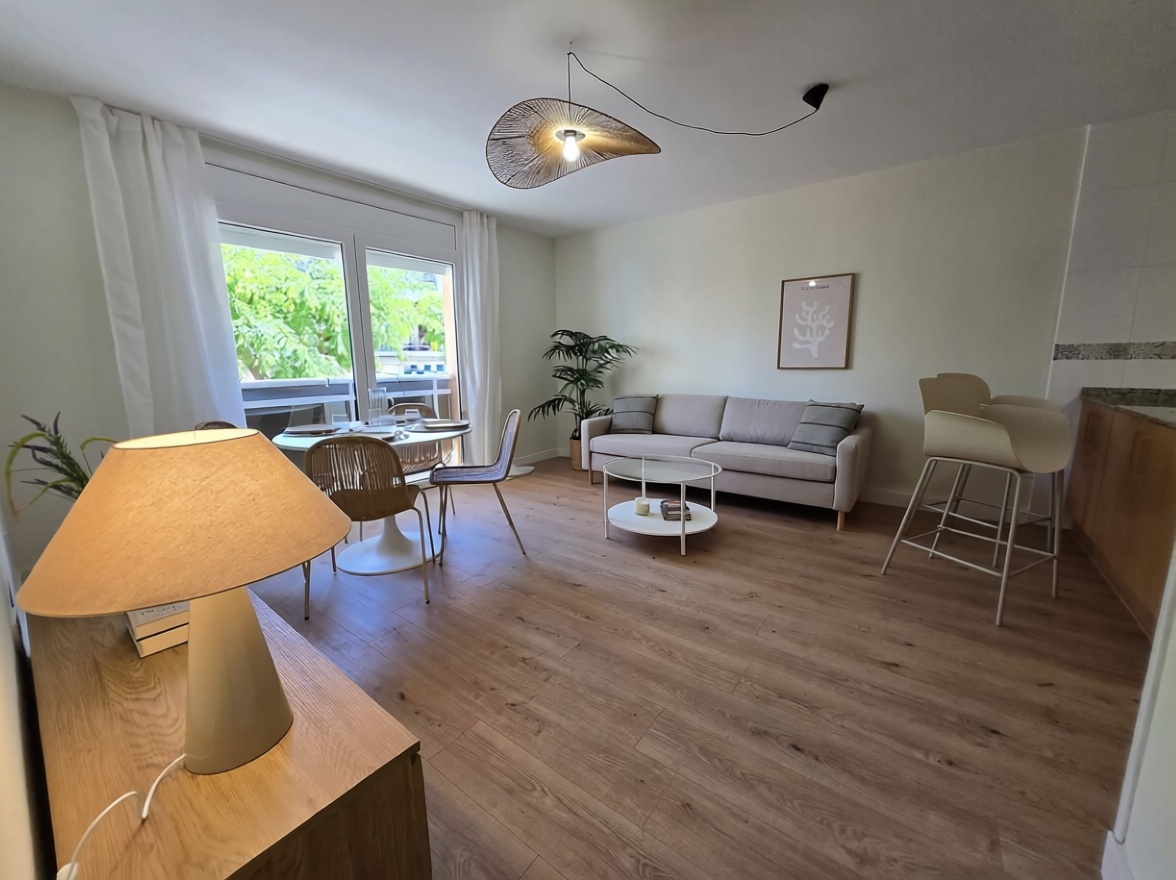Piso en venta en Paseo del Centre, 47 — Séjour