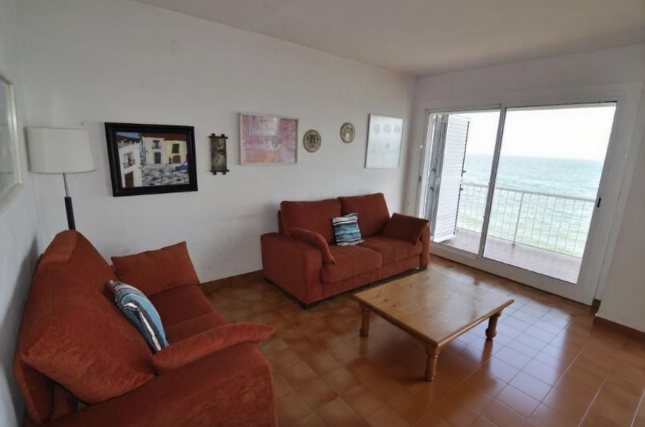 Casa o chalet independiente en venta en Montsià de Mar — Sala