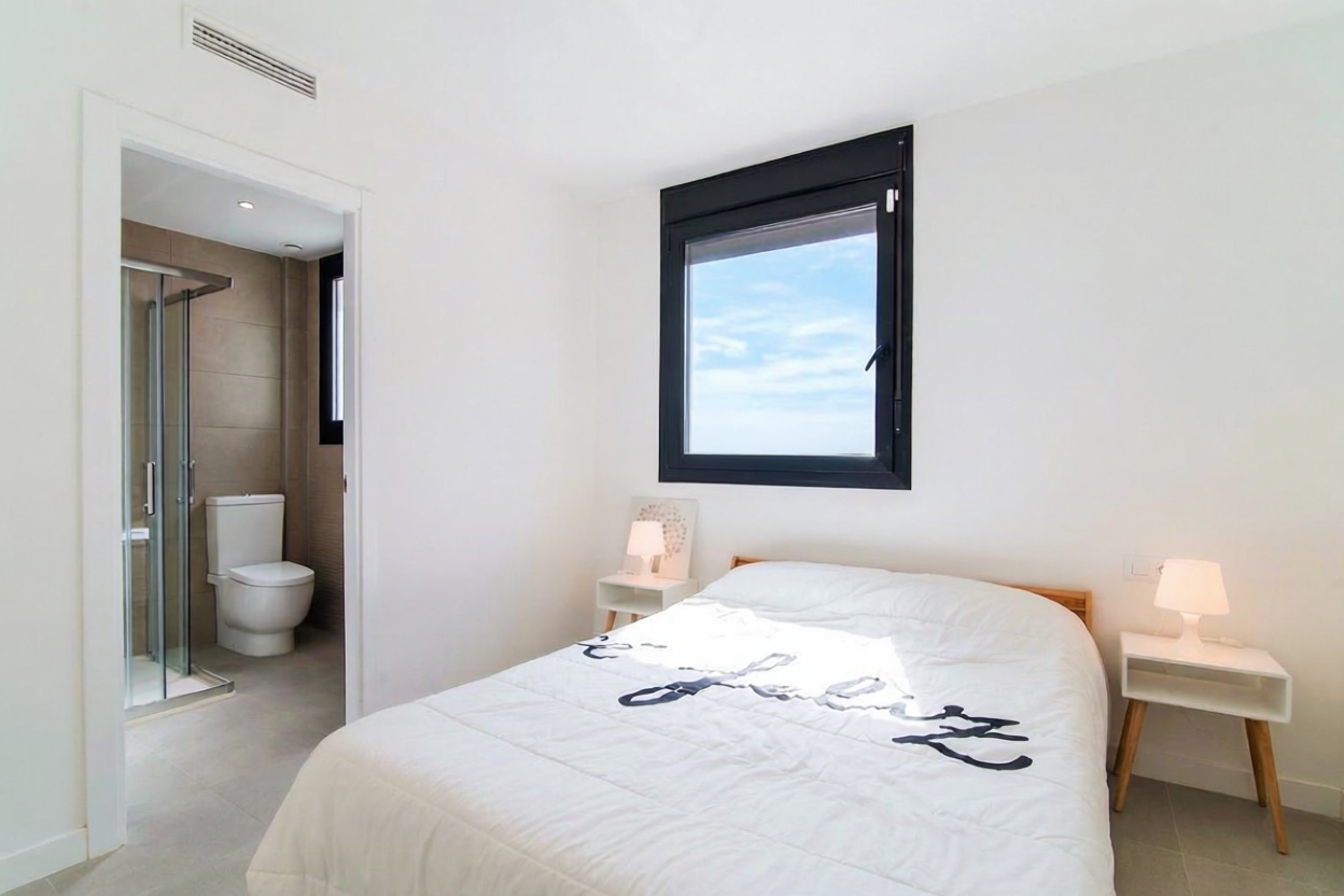 Chalet adosado en venta en Avenida de Francisco José Balada, 154 — Спальня