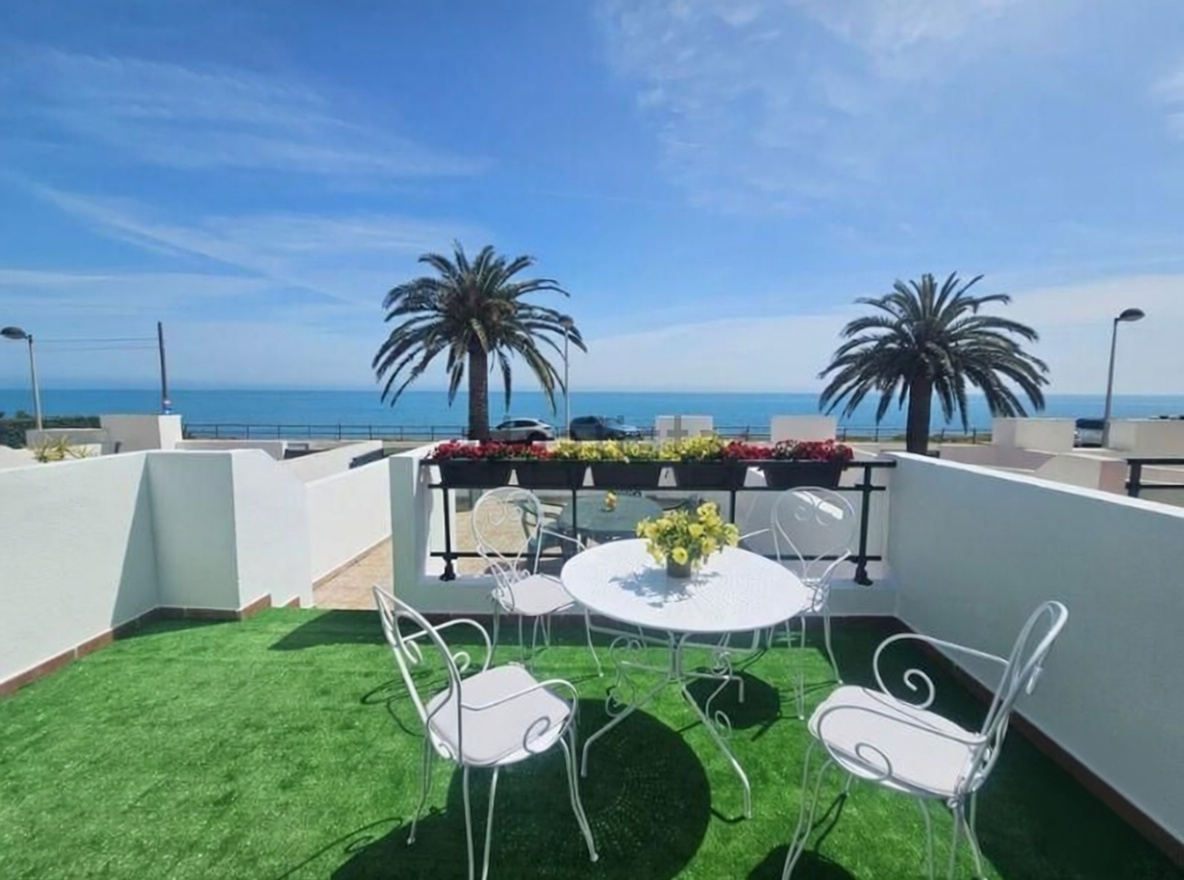 Casa o chalet independiente en venta en Calle Cala Puntal w