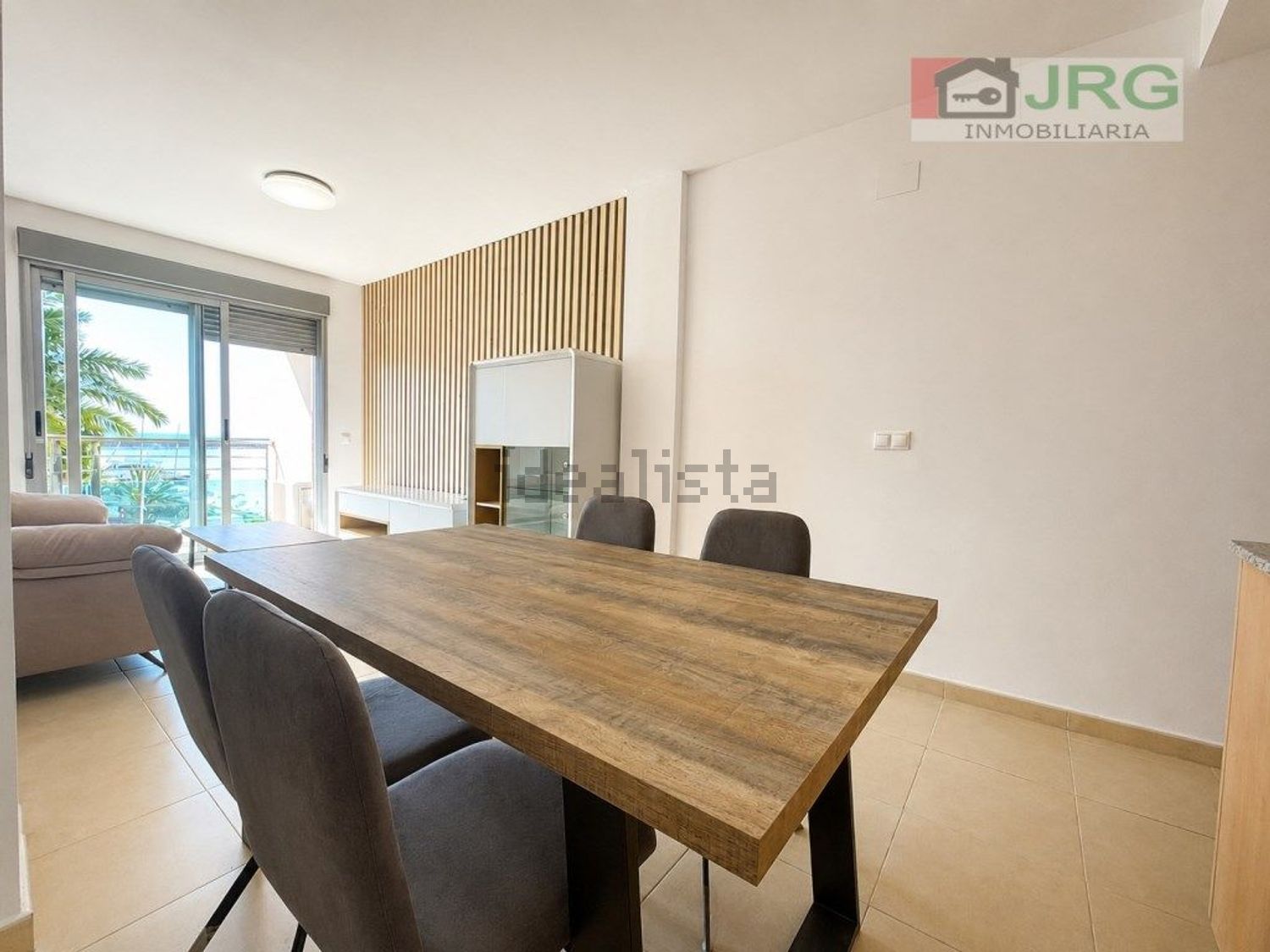 Piso en venta en Avenida del Marquès de Benicarló — Living room