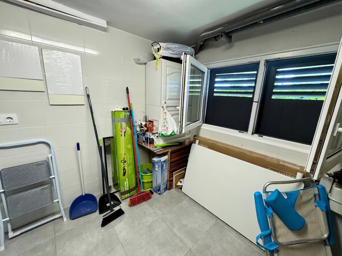 Casa o chalet independiente en venta en Avenida del Papa Luna — Bedroom