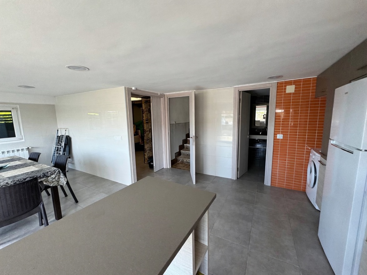 Casa o chalet independiente en venta en Avenida del Papa Luna — Bathroom