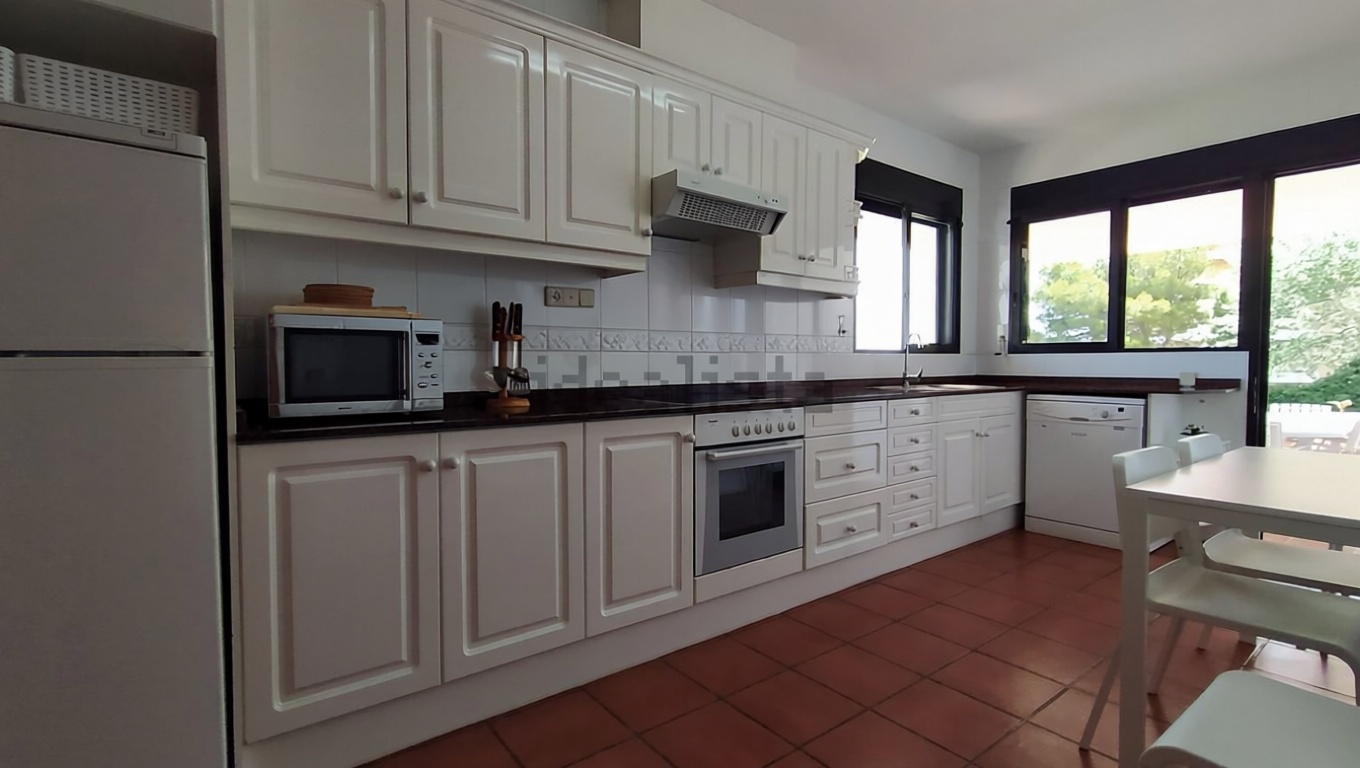 Casa o chalet independiente en venta en Calle de l'Argentina, 8 — Кухня