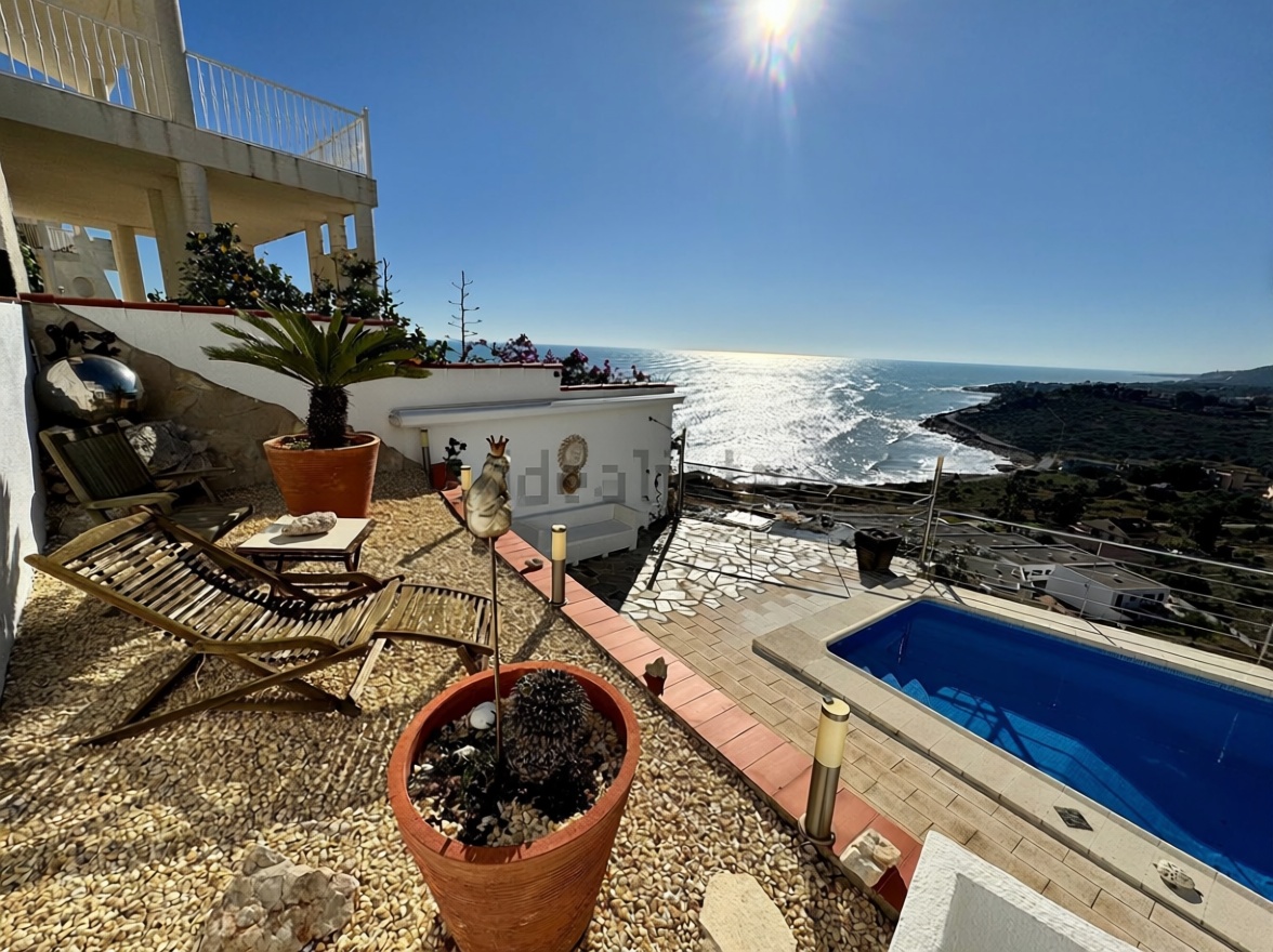 Casa o chalet independiente en venta en Calle Xile