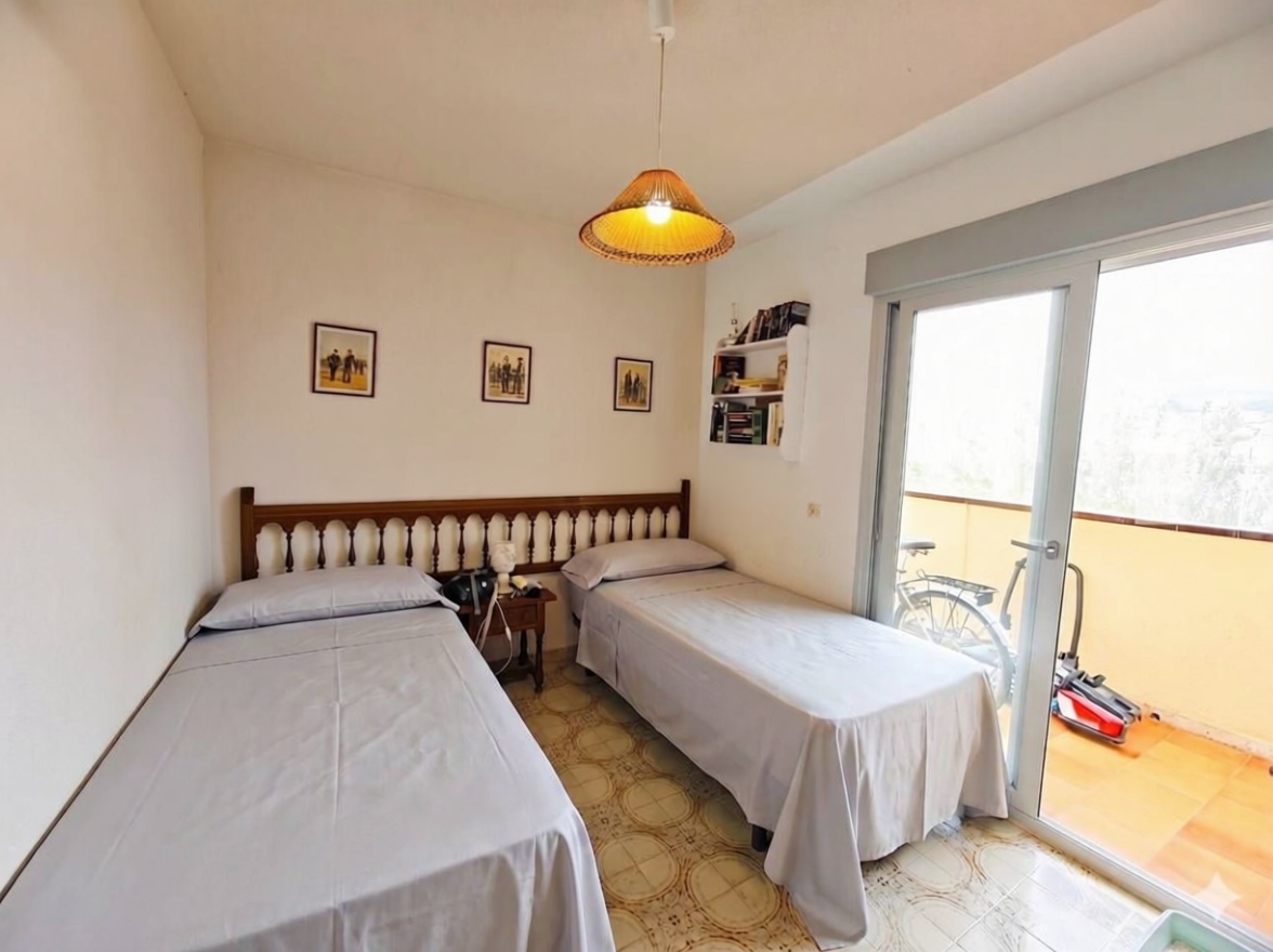 Piso en venta en Avenida Papa Luna, 17 -15 — Quarto