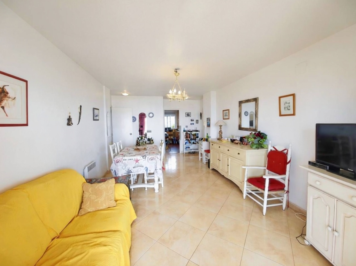 Piso en venta en Avenida Papa Luna, 17 -15 — Sala