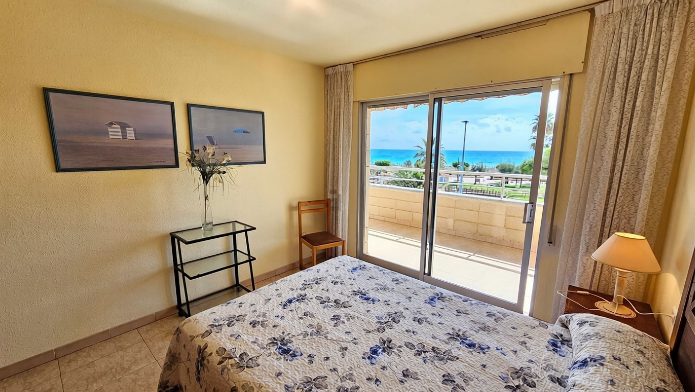 Piso en venta en Avenida Valencia — Bedroom