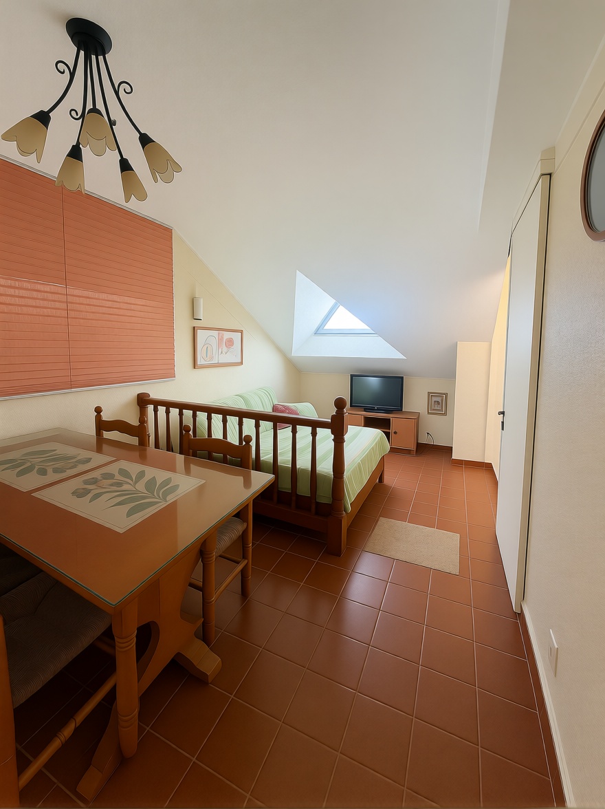 Ático en venta en Avenida del Papa Luna s/n — Wohnzimmer
