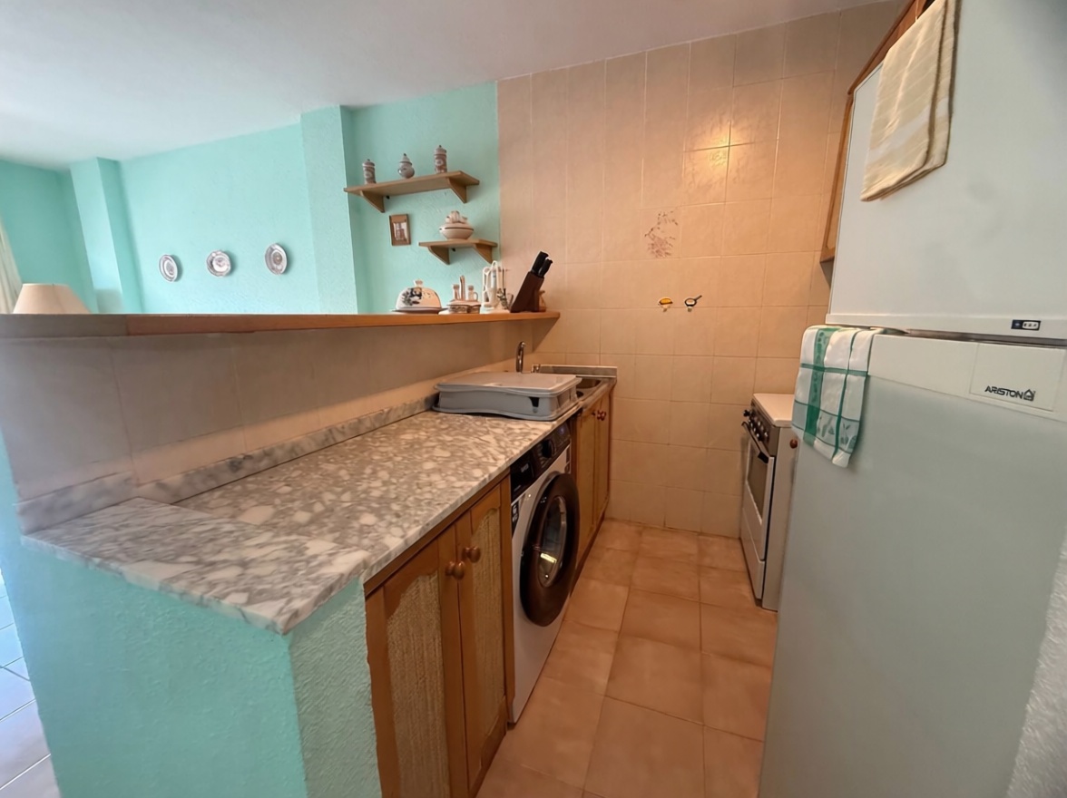 Piso en venta en Avenida Valencia — Cuisine