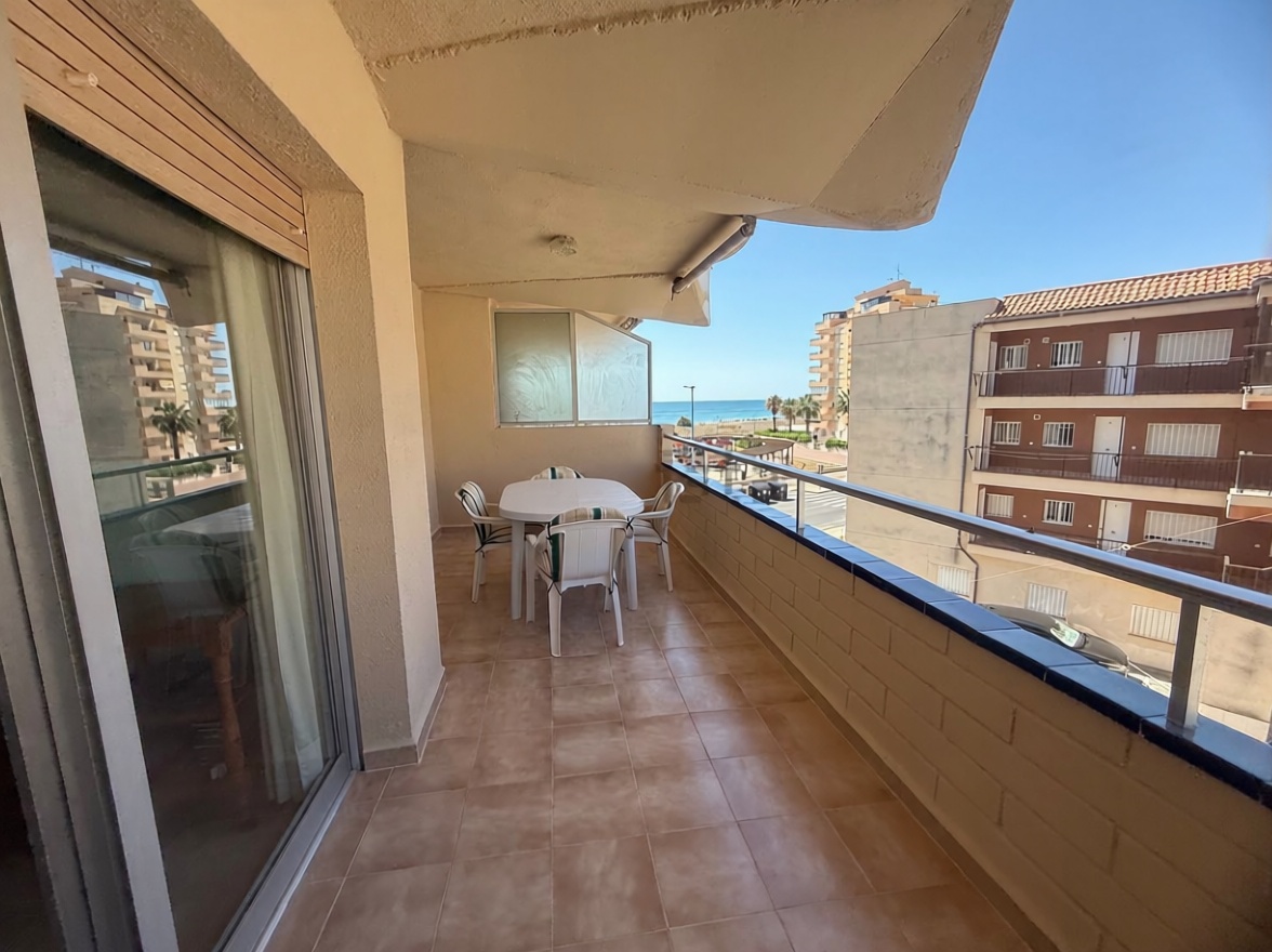 Piso en venta en Avenida Valencia — Terrasse mer