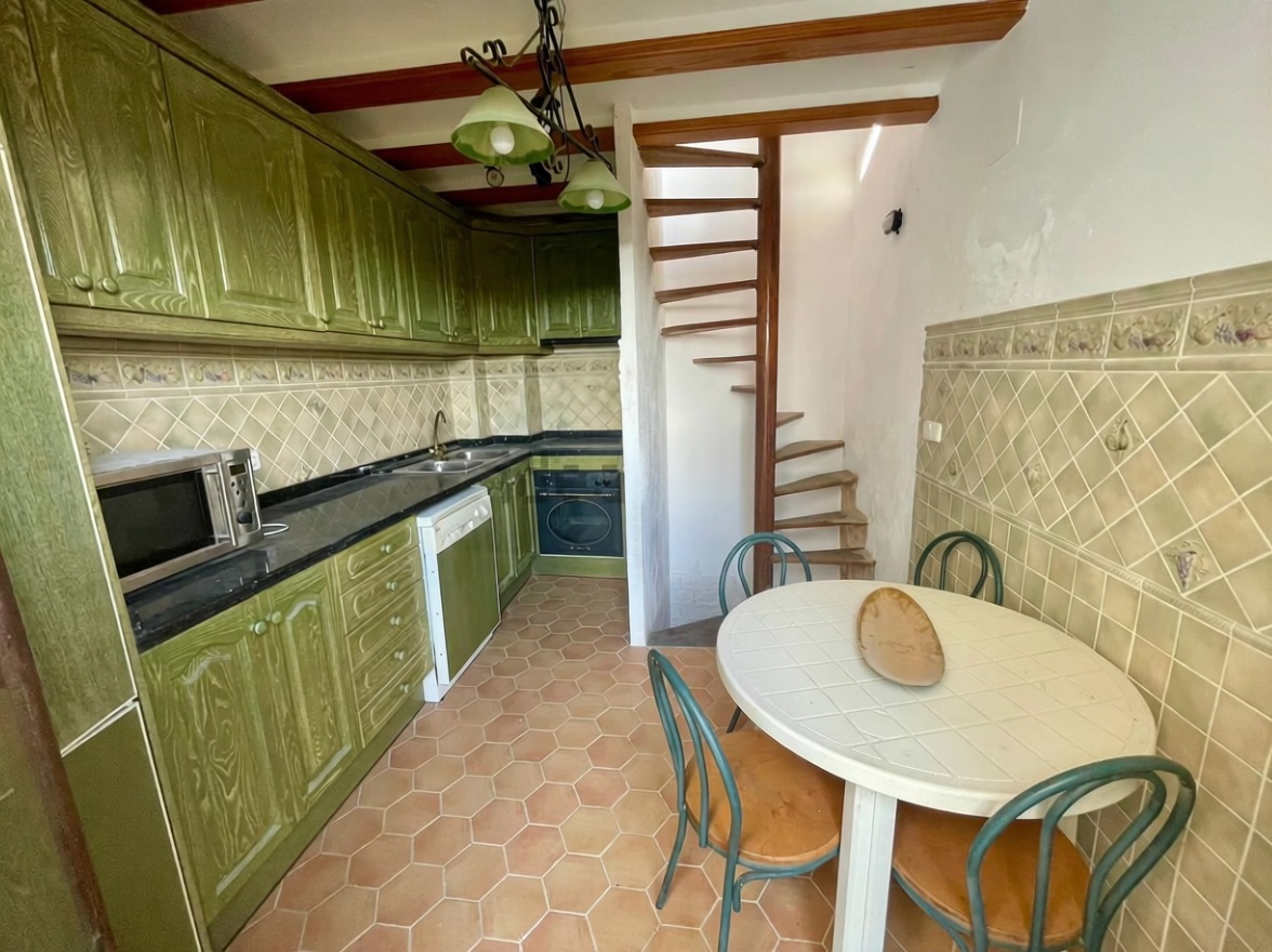 Chalet pareado en venta en Calle Baixada Bufador — Kitchen