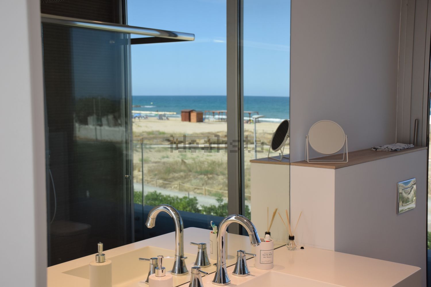 Chalet pareado en venta en Calle del Camí de l'Atall, 51 — Baño