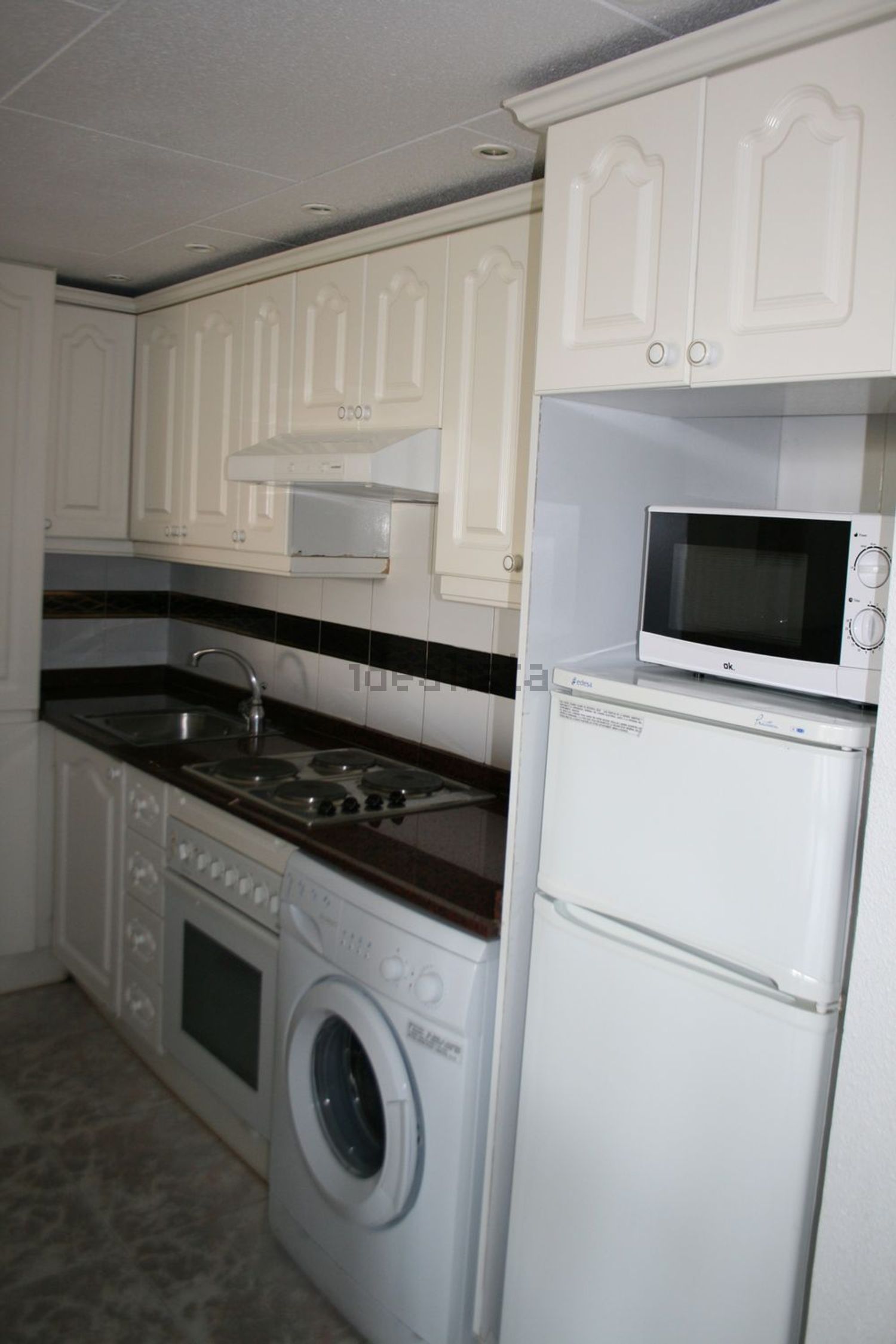 Piso en venta en Calle del Camí de l'Atall, 8 — Cocina
