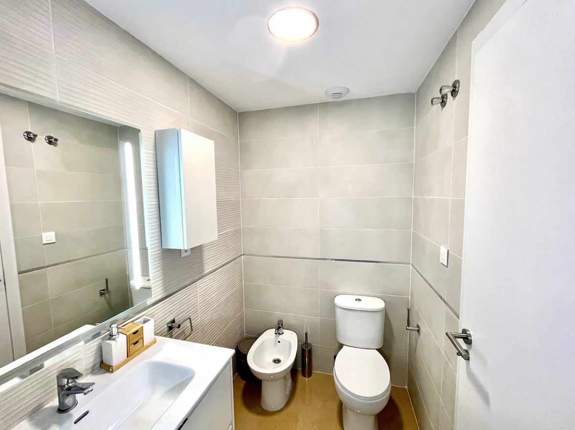 Ático en venta en Torre la Sal — Sanitaires