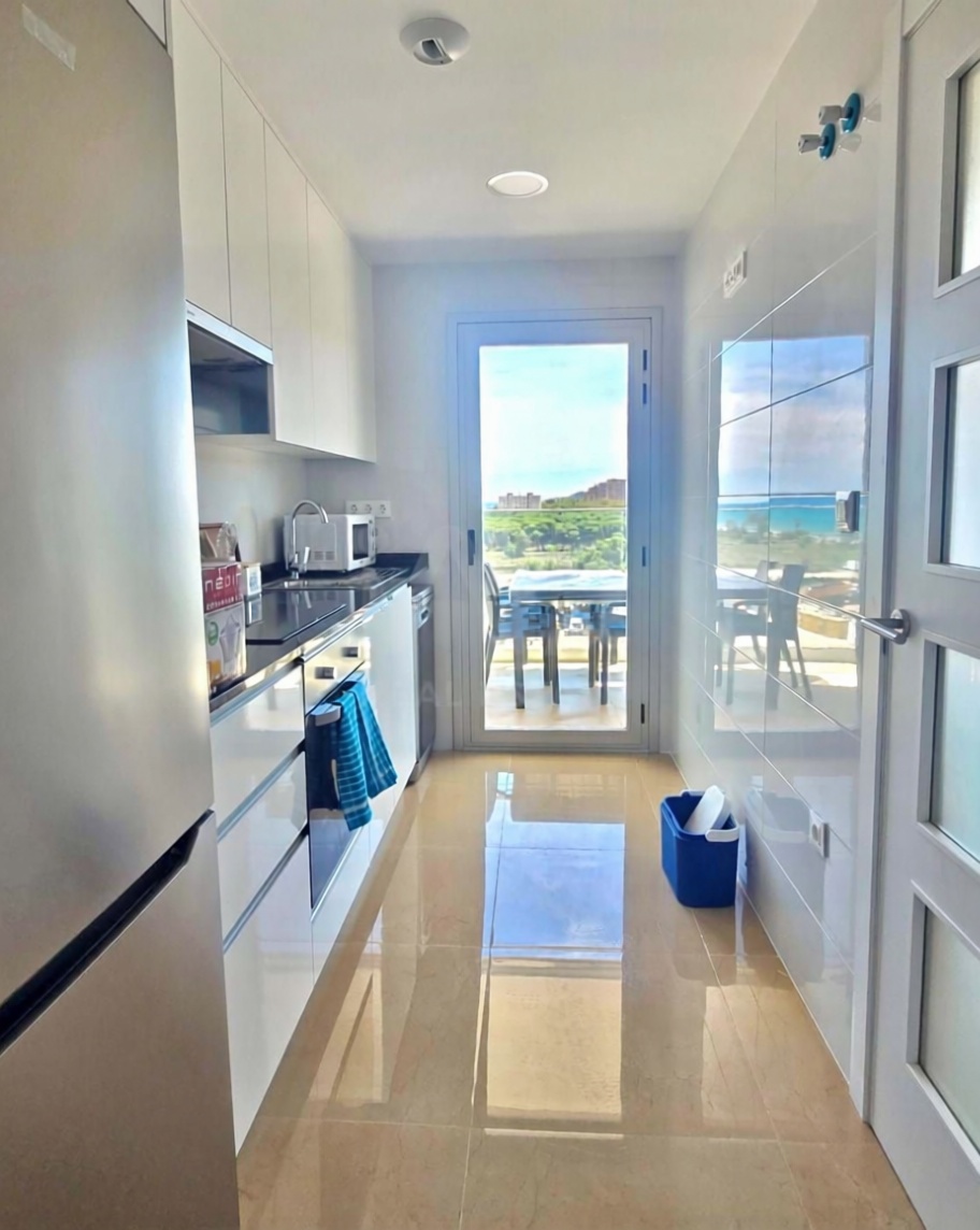 Piso en venta en Torre la Sal — Cozinha
