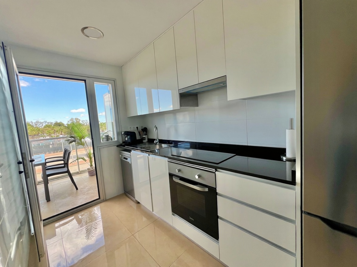 Piso en venta en Partida Torre la Sal, 77 — Cocina