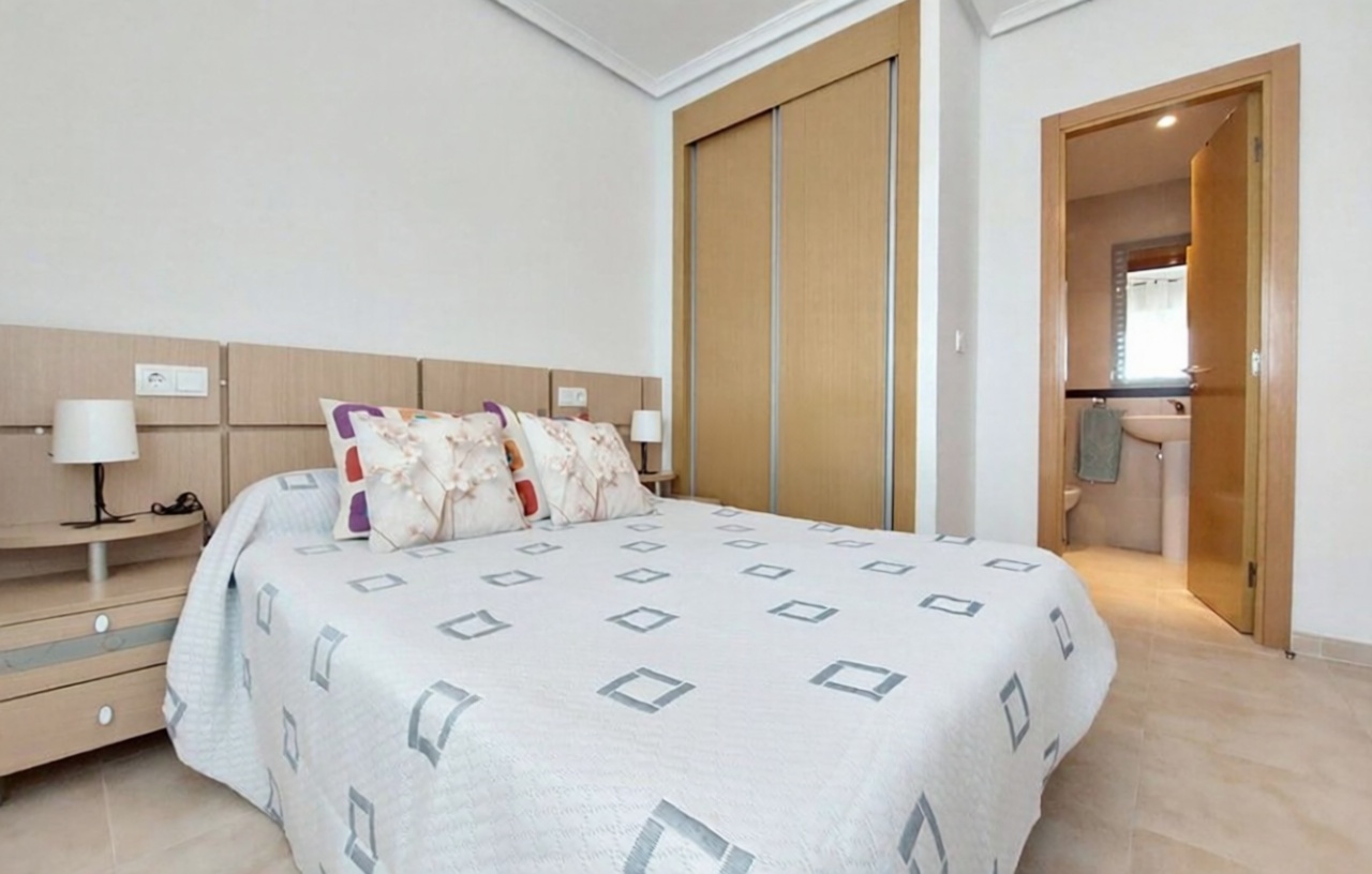 Piso en venta en alemania, 6 — Dormitorio