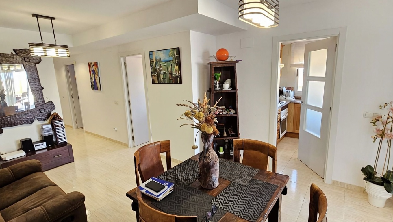 Piso en venta en Calle Amplaries, 27 — Dormitorio