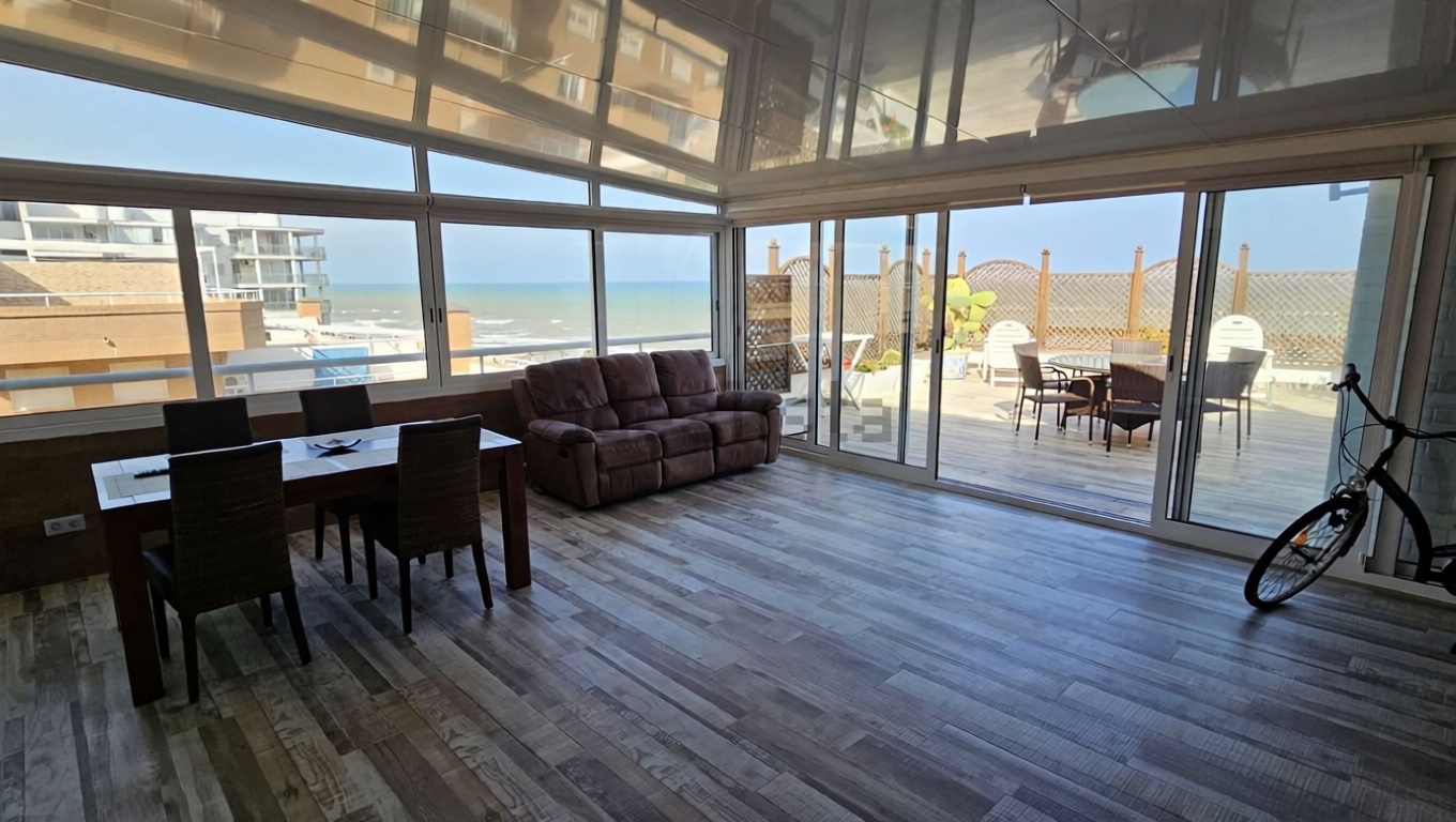 Piso en venta en Calle Amplaries, 27 — Cocina