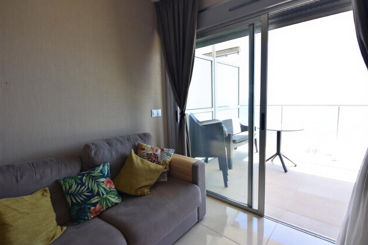 Piso en venta en Calle Amplaries, 9 — Bedroom