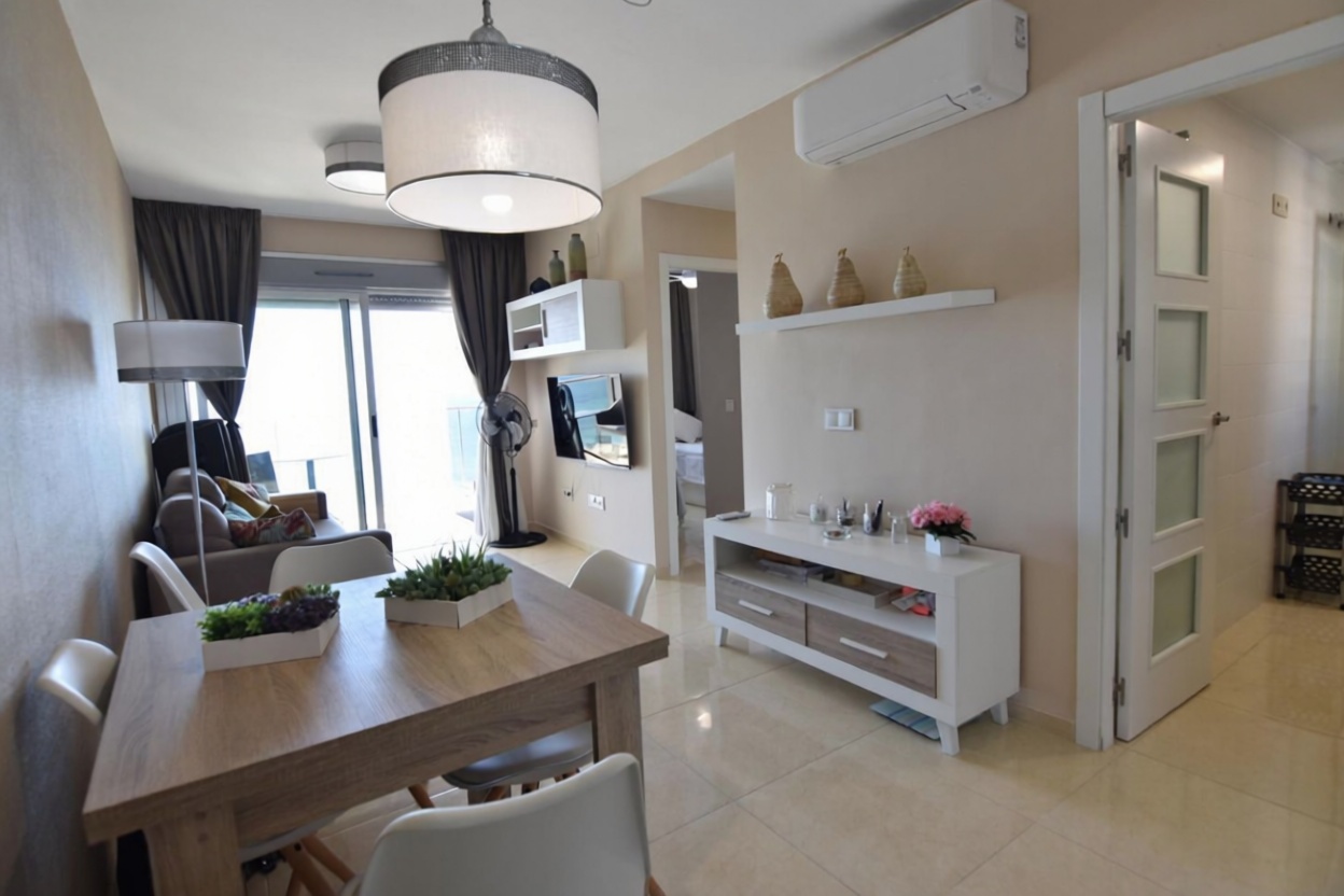 Piso en venta en Calle Amplaries, 9 — Living room