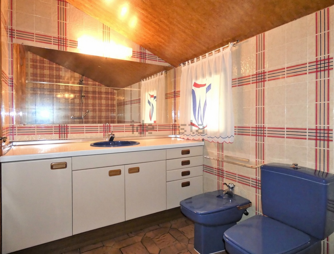 Casa o chalet independiente en venta en Zona Playa Morro de Gos — Bathroom