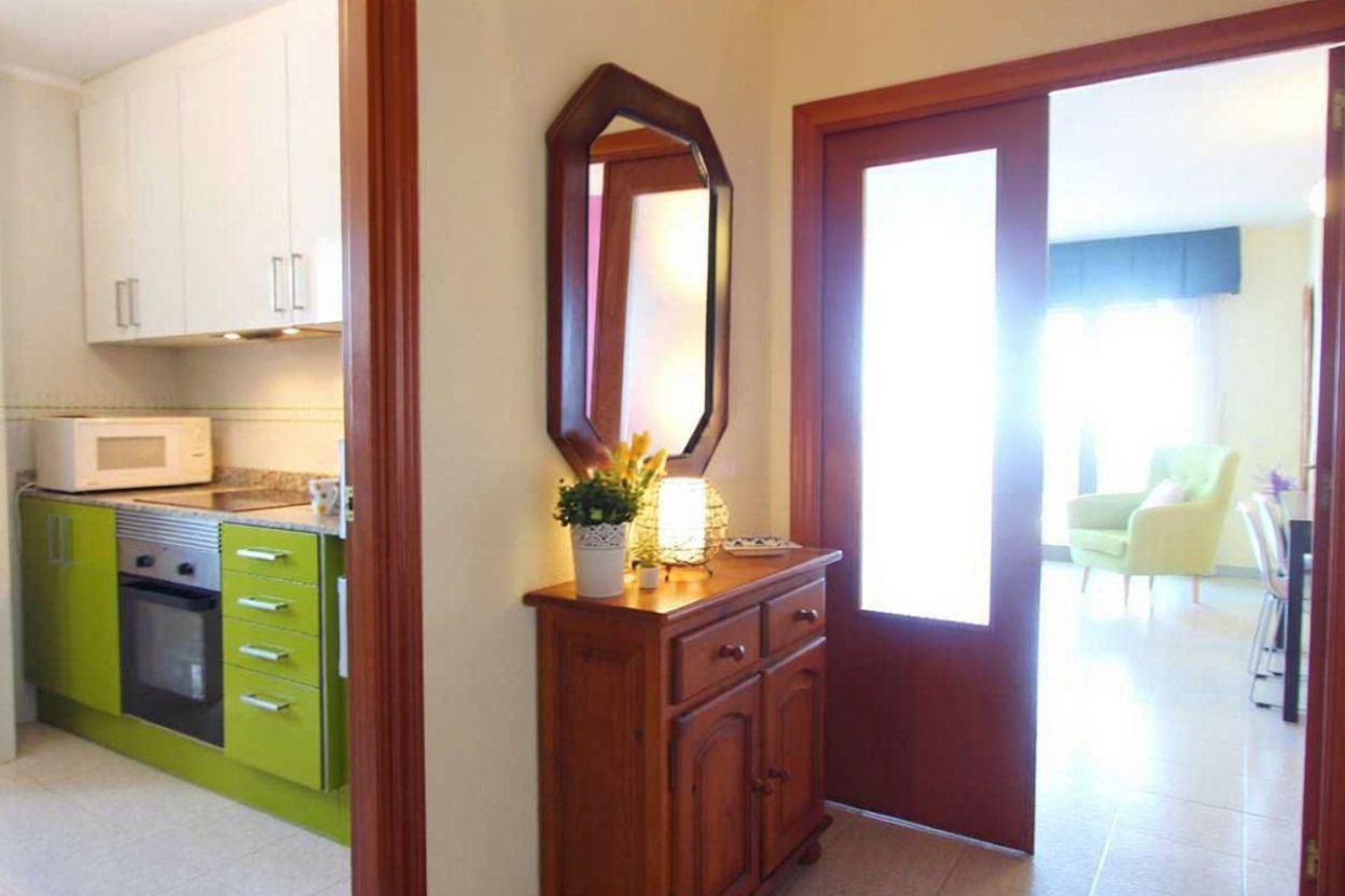 Piso en venta en Paseo Marítim del Rei, 3 — Bedroom