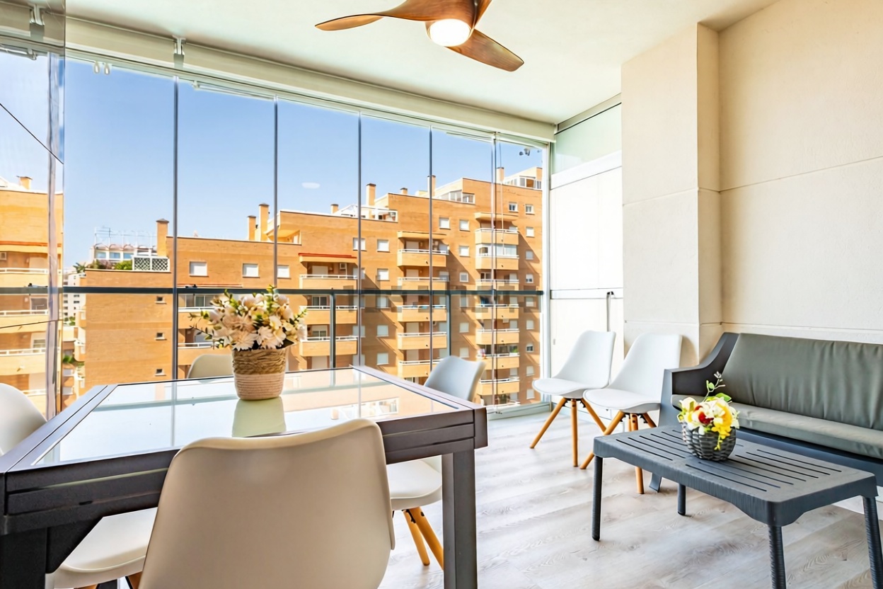 Piso en venta en Calle Amplaries, 9 — Living room