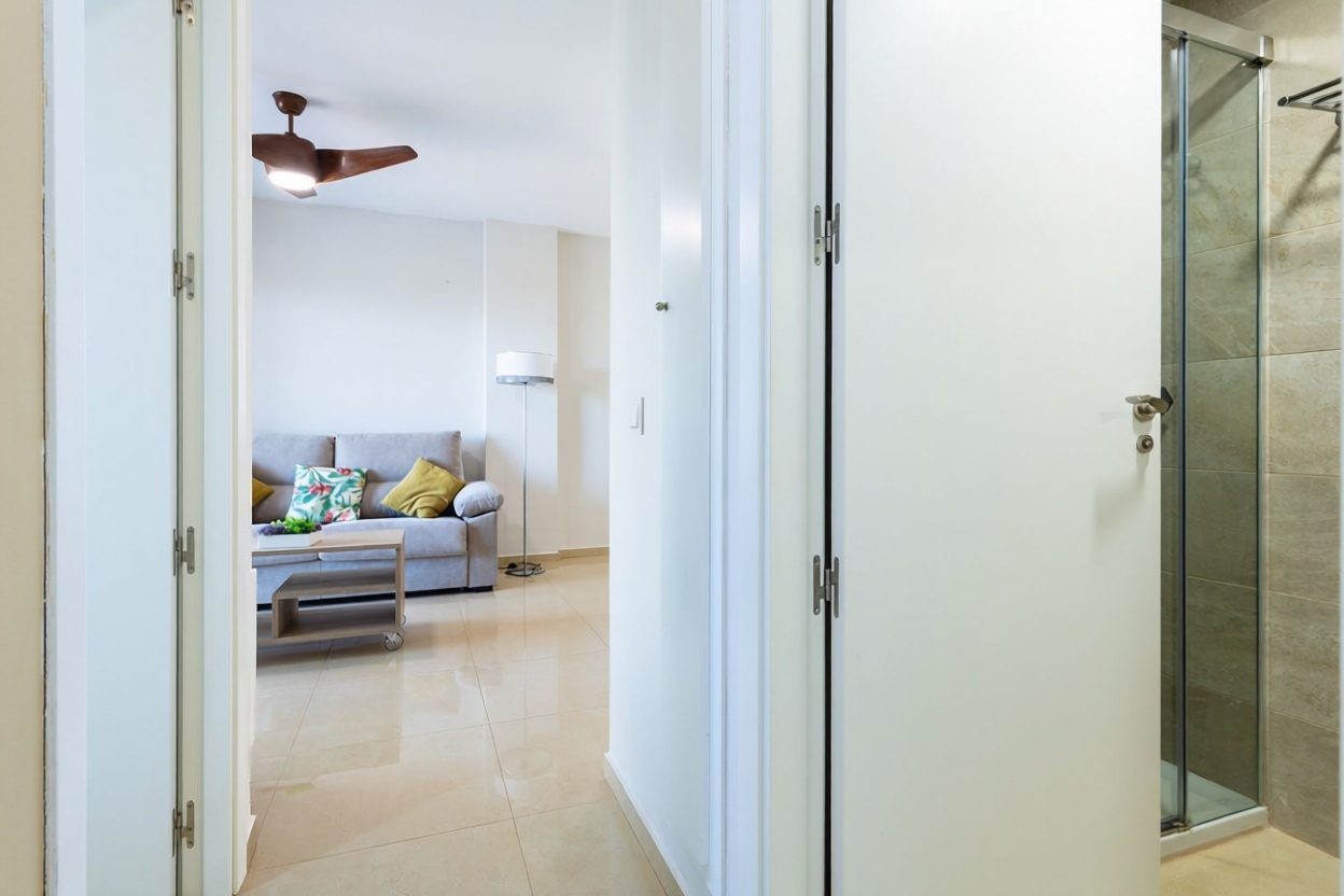 Piso en venta en Calle Amplaries, 9 — Kitchen