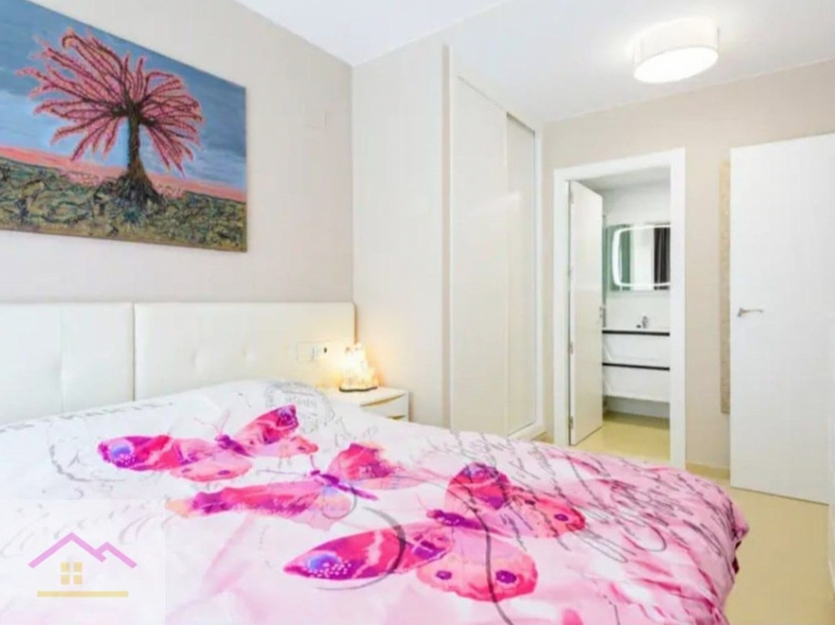 Piso en venta en Calle Moscatell, 3 a — Baño