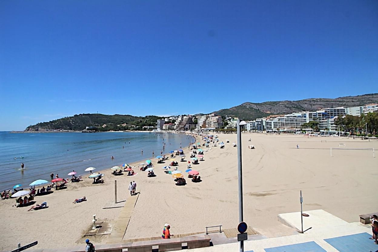 Piso en venta en Calle Antonio Bosque, 1 — Sea view