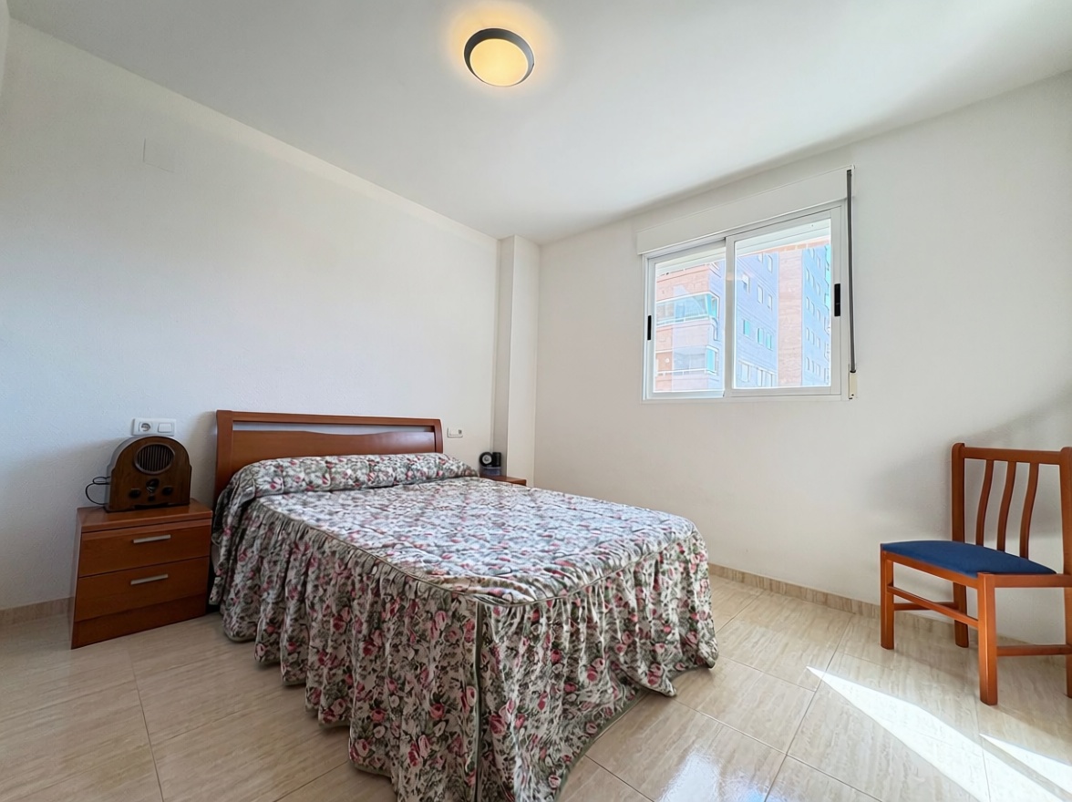 Piso en venta en CL Amplaries, 27 — Bedroom