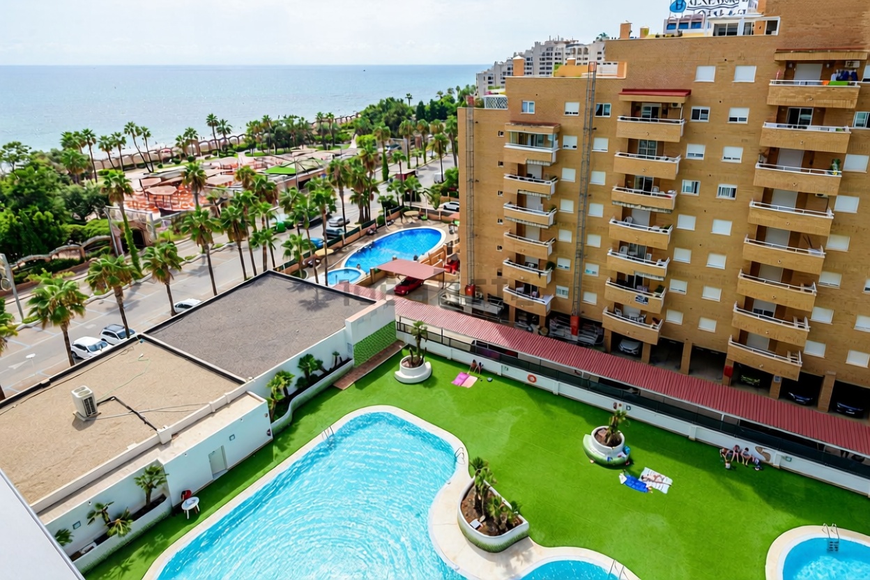 Piso en venta en Amplaries, 9 — Sea view