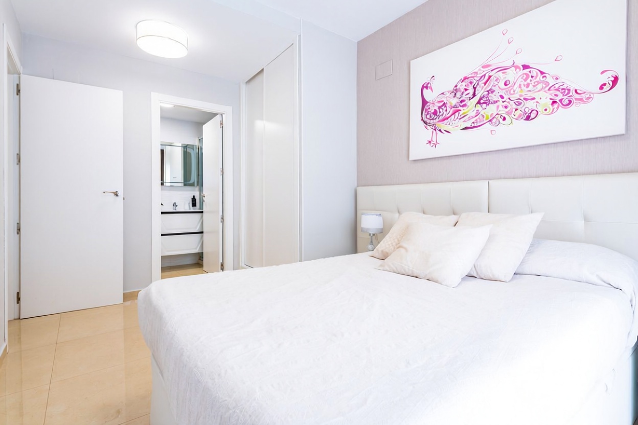 Piso en venta en Amplaries, 9 — Bedroom