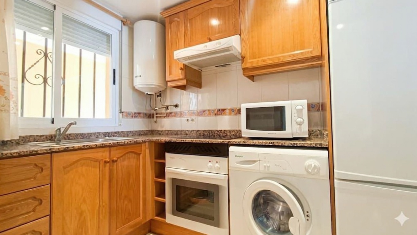 Piso en venta en Amplaries, 13 — Kitchen