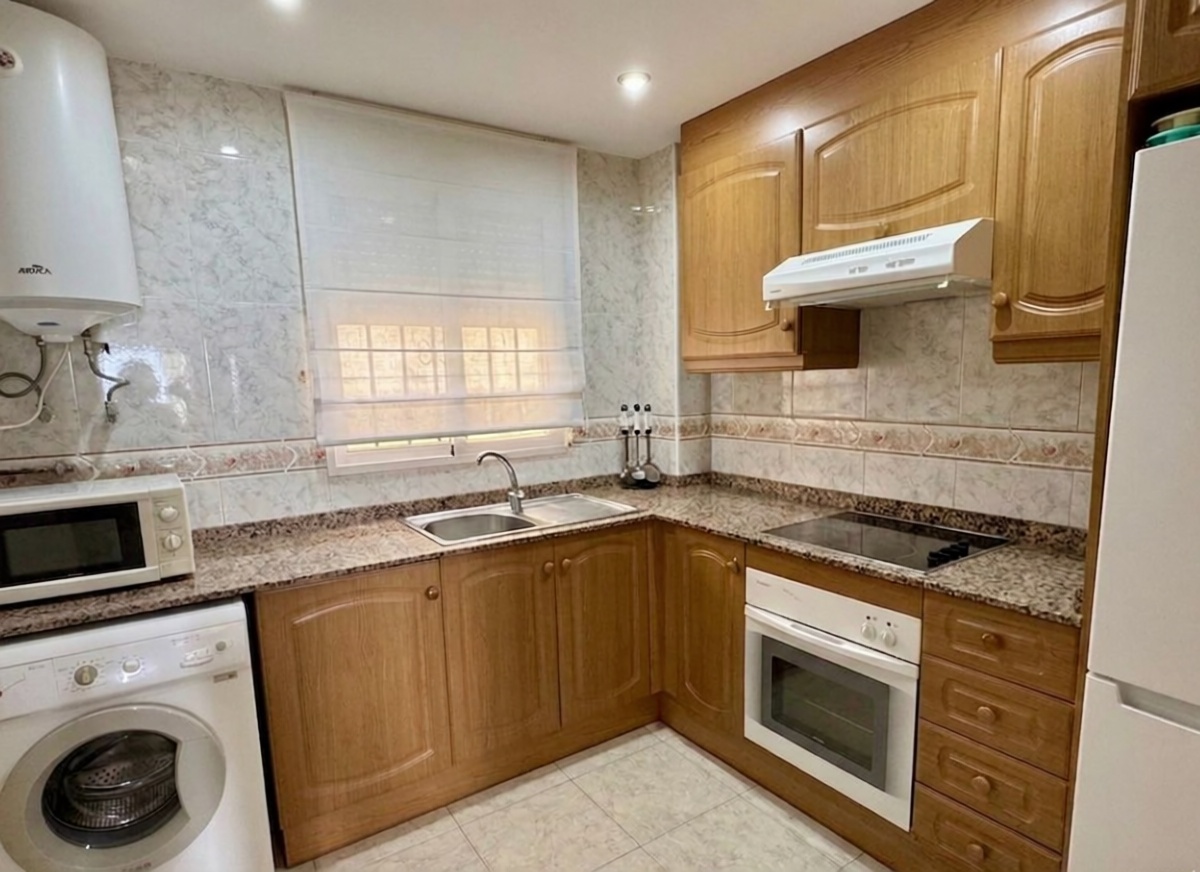 Piso en venta en Calle dels Terrers, 3 — Kitchen