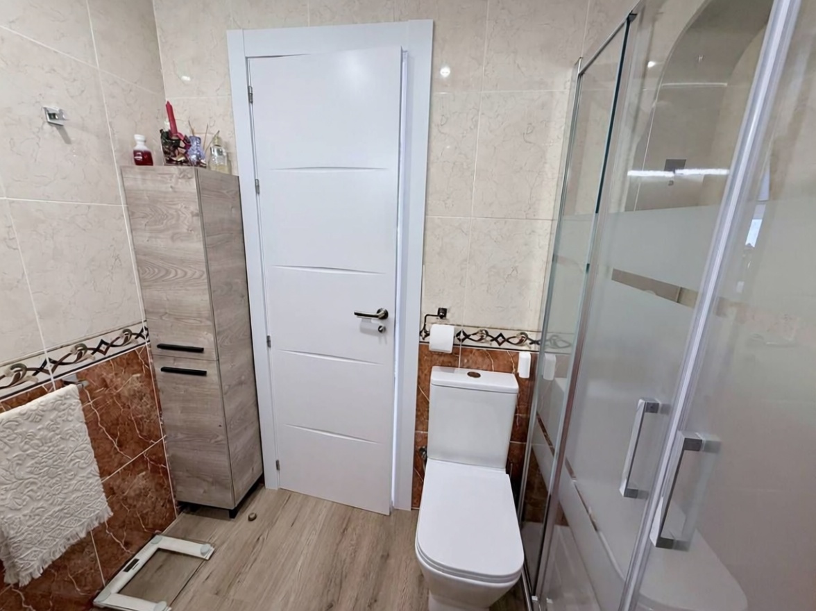 Piso en venta en Calle Amplaries, 25 — Bedroom