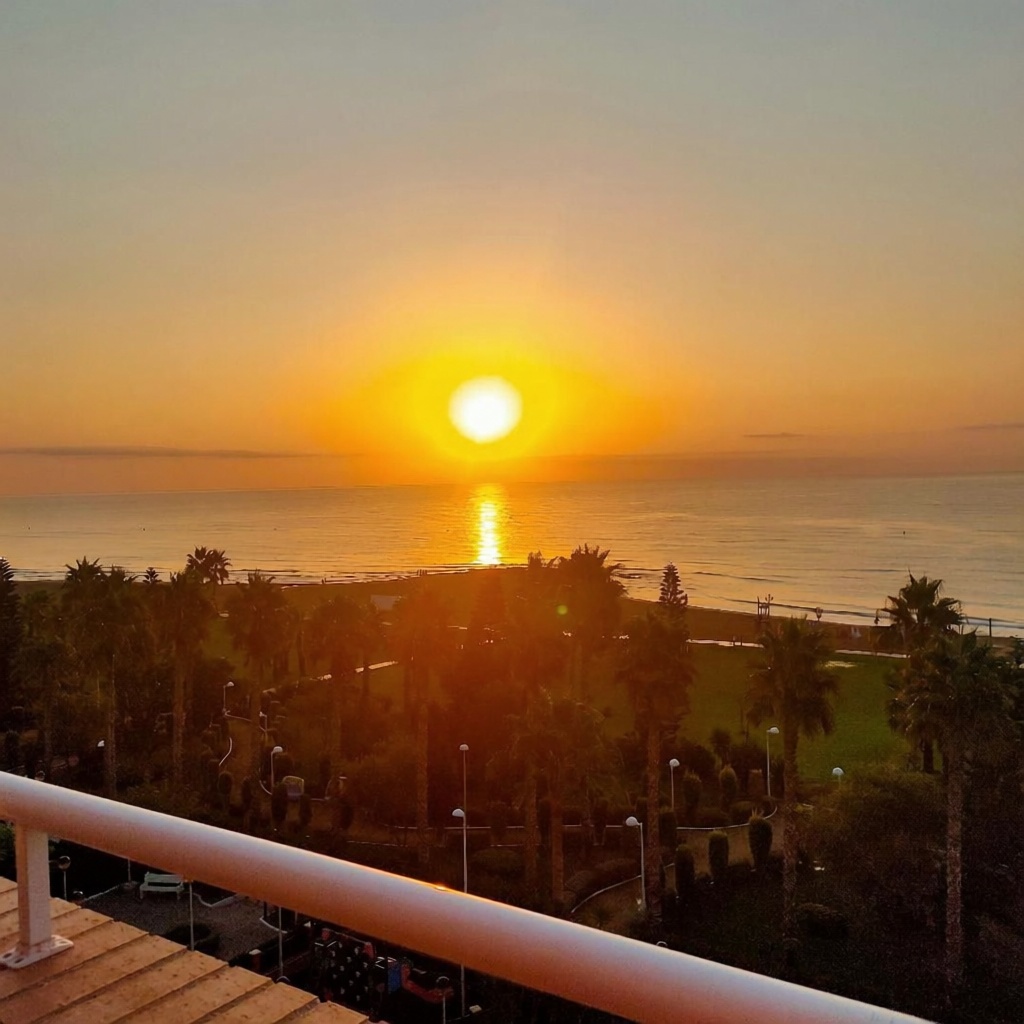 Piso en venta en Calle Amplaries, 35 — Sea view