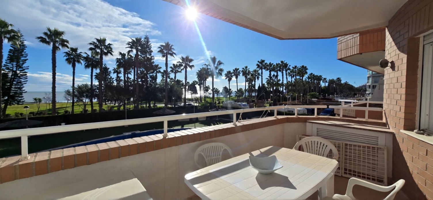 Piso en venta en Calle Amplaries, 35 — Sea terrace