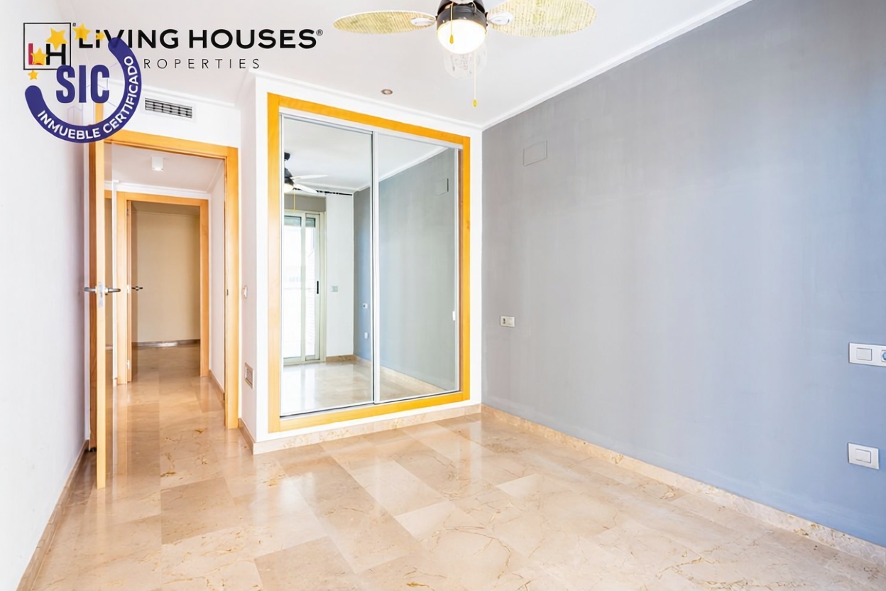 Piso en venta en Calle de Rafael Alberti, 1 — Schlafzimmer