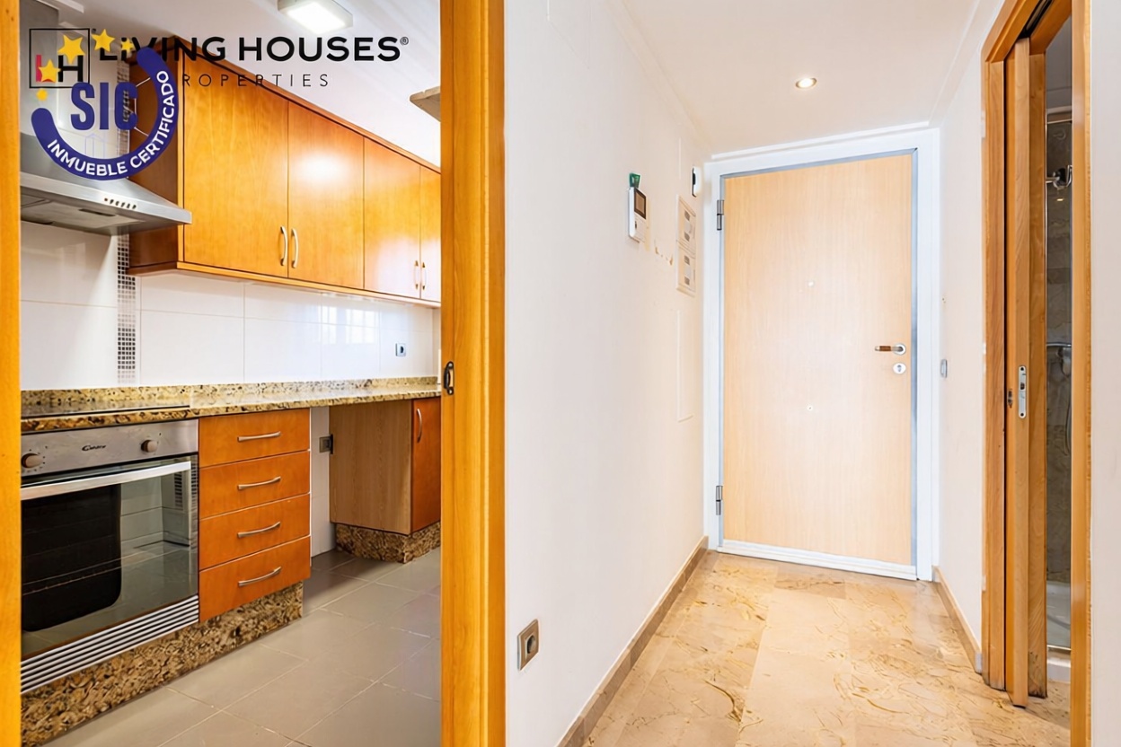 Piso en venta en Calle de Rafael Alberti, 1 — Bad