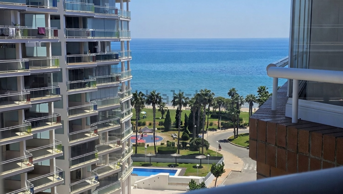 Piso en venta en Calle Amplaries, 27