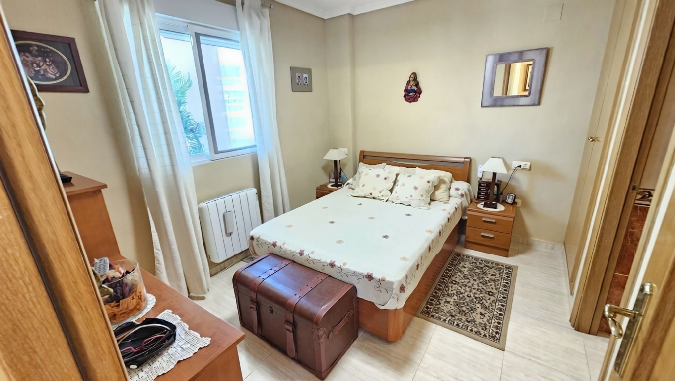 Piso en venta en Calle Amplaries, 27 — Schlafzimmer