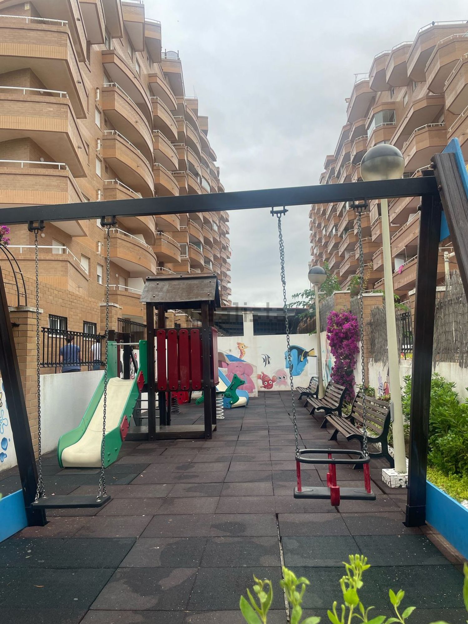 Piso en venta en Calle Amplaries, 27