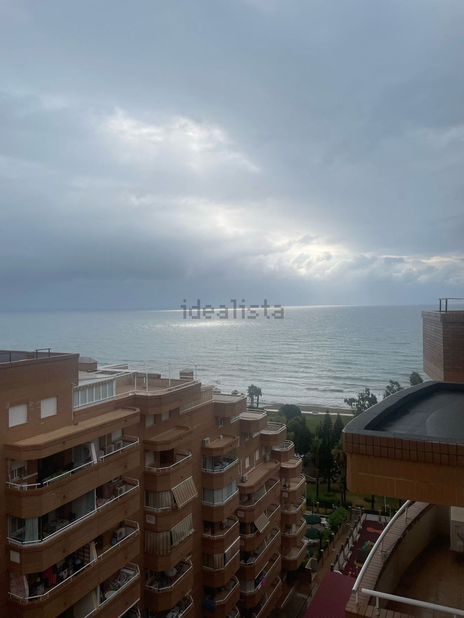 Piso en venta en Calle Amplaries, 27