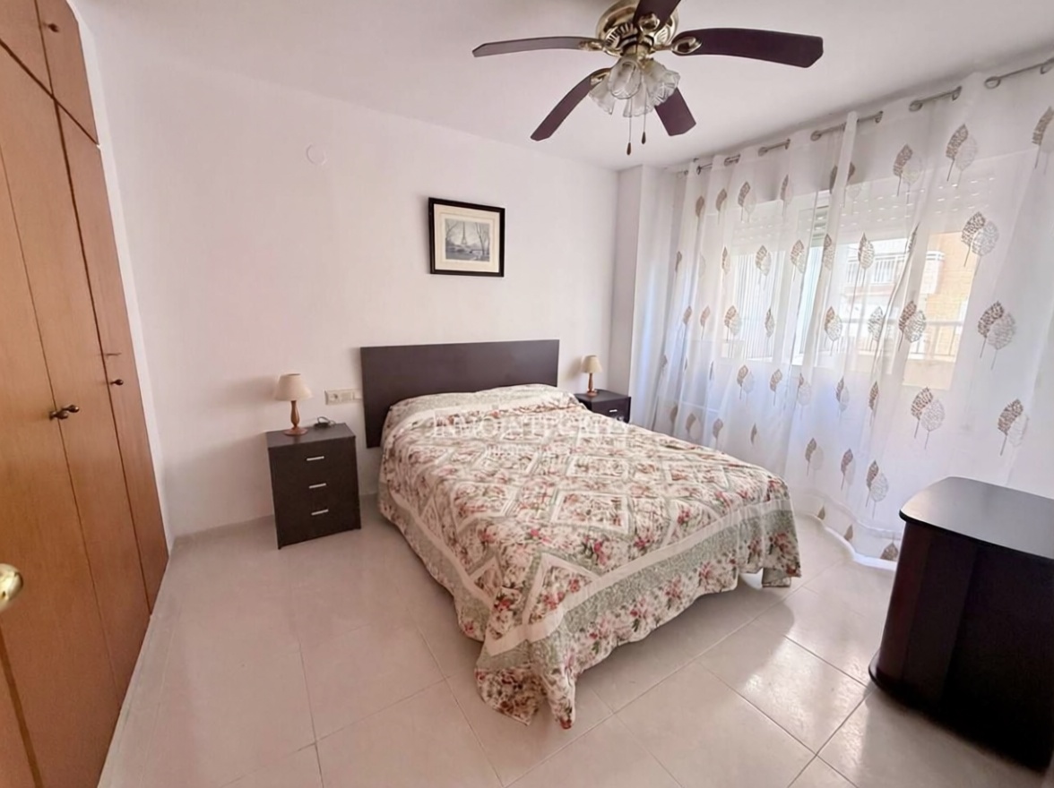 Piso en venta en Paseo Marítim del Mediterrani, 54 — Schlafzimmer