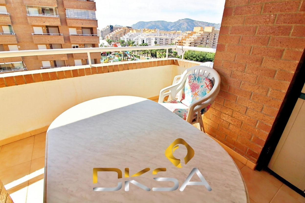 Piso en venta en Calle Amplaries — Schlafzimmer